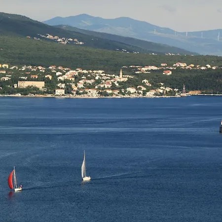 Apartment By The Sea Jadranovo, Crikvenica - 16739 *