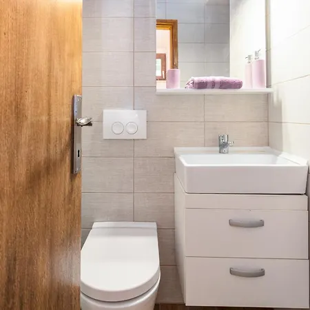 Apartment By The Sea Jadranovo, Crikvenica - 16739 *
