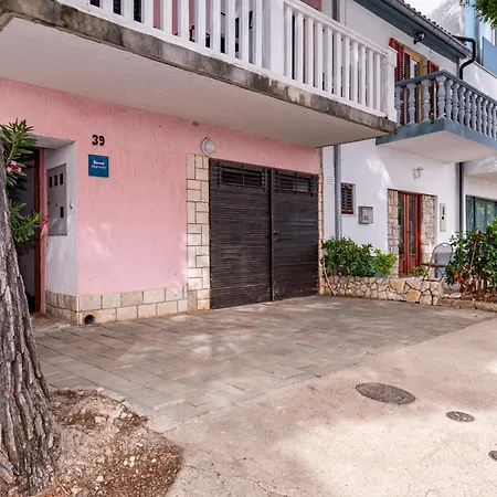 Apartment By The Sea Jadranovo, Crikvenica - 16739 *